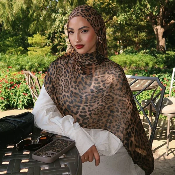 S32acefb62d964d8788f320647c50ab71C.webp Watercolor Print Hijab Muslim Marble scarf Soft Breathable Sun Protection Lightweight Summer beach Wrap for Women