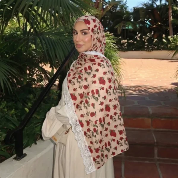 Muslim Women Light Pink Floral Print Hijab Scarf White Lace Edge Chiffon Breathable Headscarf Elegant Islamic Head Wrap